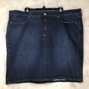 Levi’s Plus Size Denim Stretch Skirt